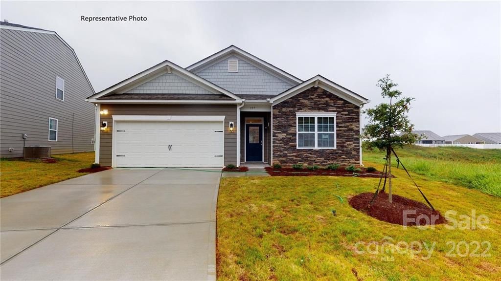 4006 Village Boulevard Nw