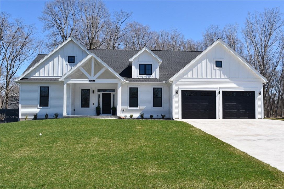 1207 Lake Point Drive
