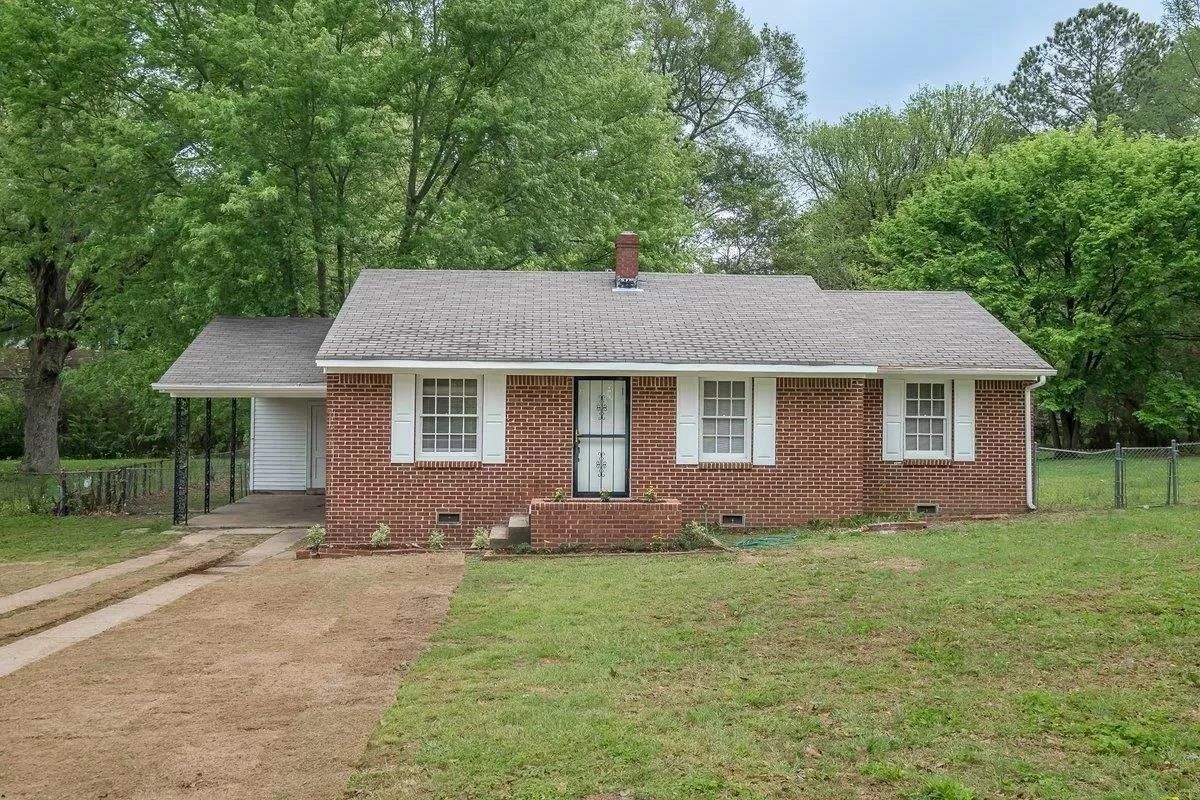 1026 Linwood Rd