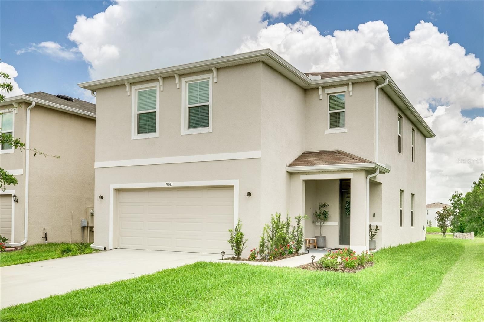 16051 Soft Fern Trace