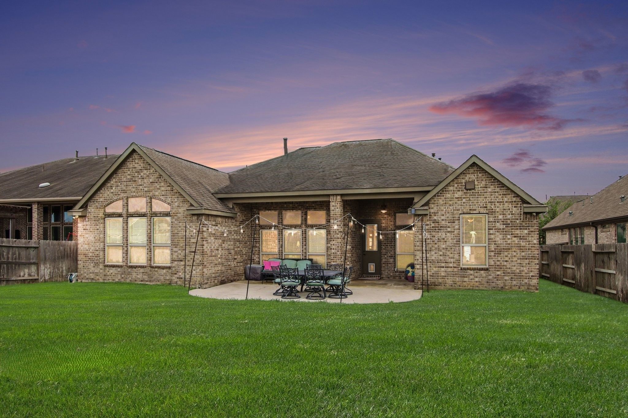 6710 Cottonwood Crest Lane