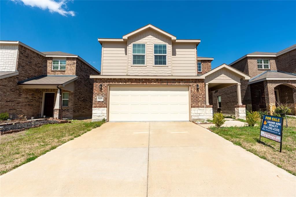 1425 Lumberton Drive