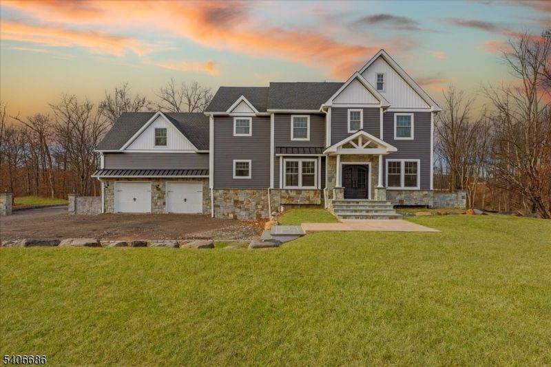 759 Mechlin Corner Rd.