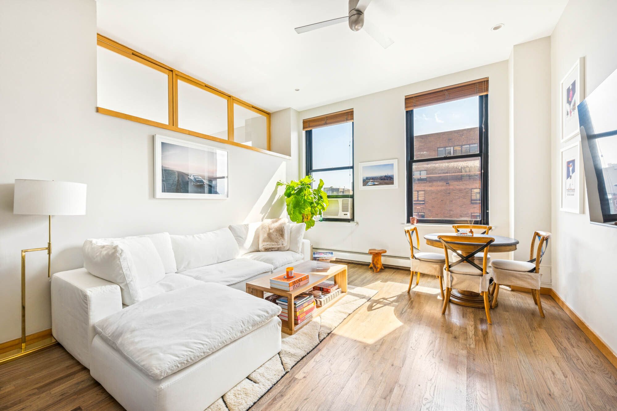 250 Mercer Street D-1202