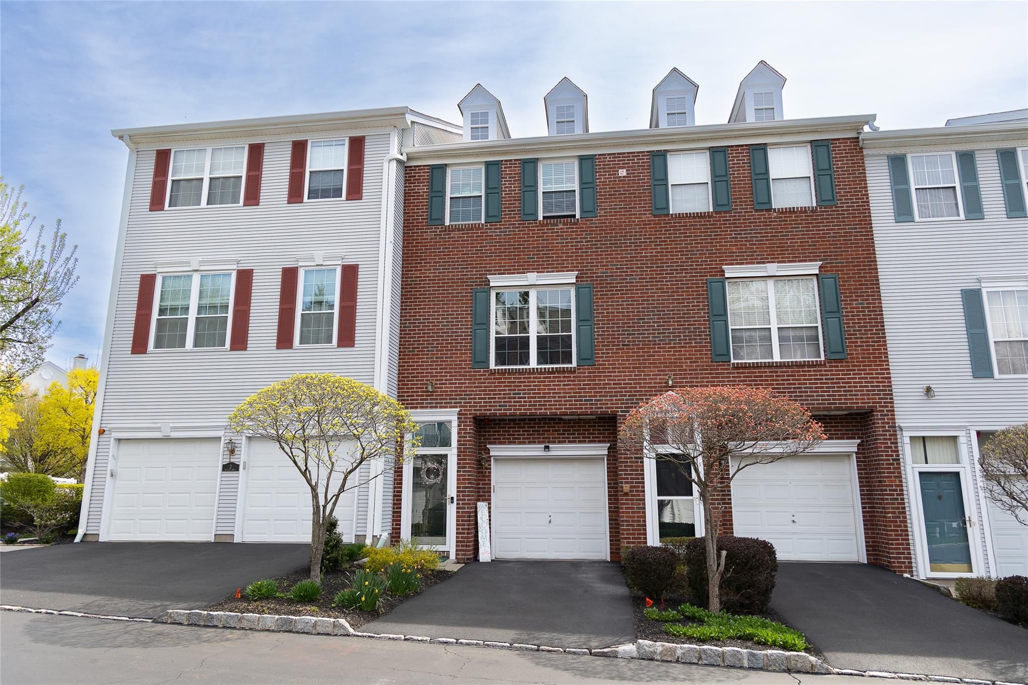 4 Willow Drive