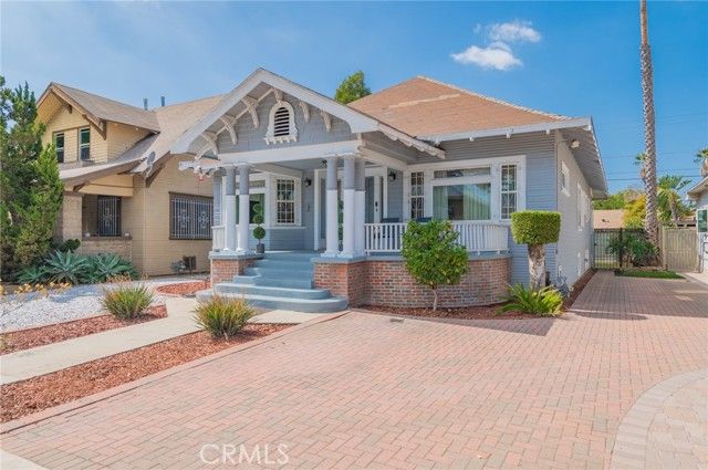 2801 Brighton Avenue