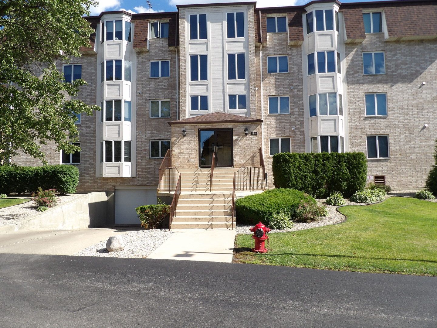 3640 186th Street 402