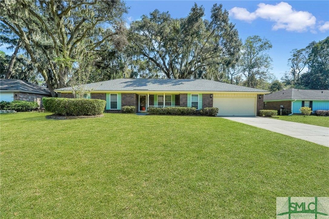 8542 Heatherwood Drive