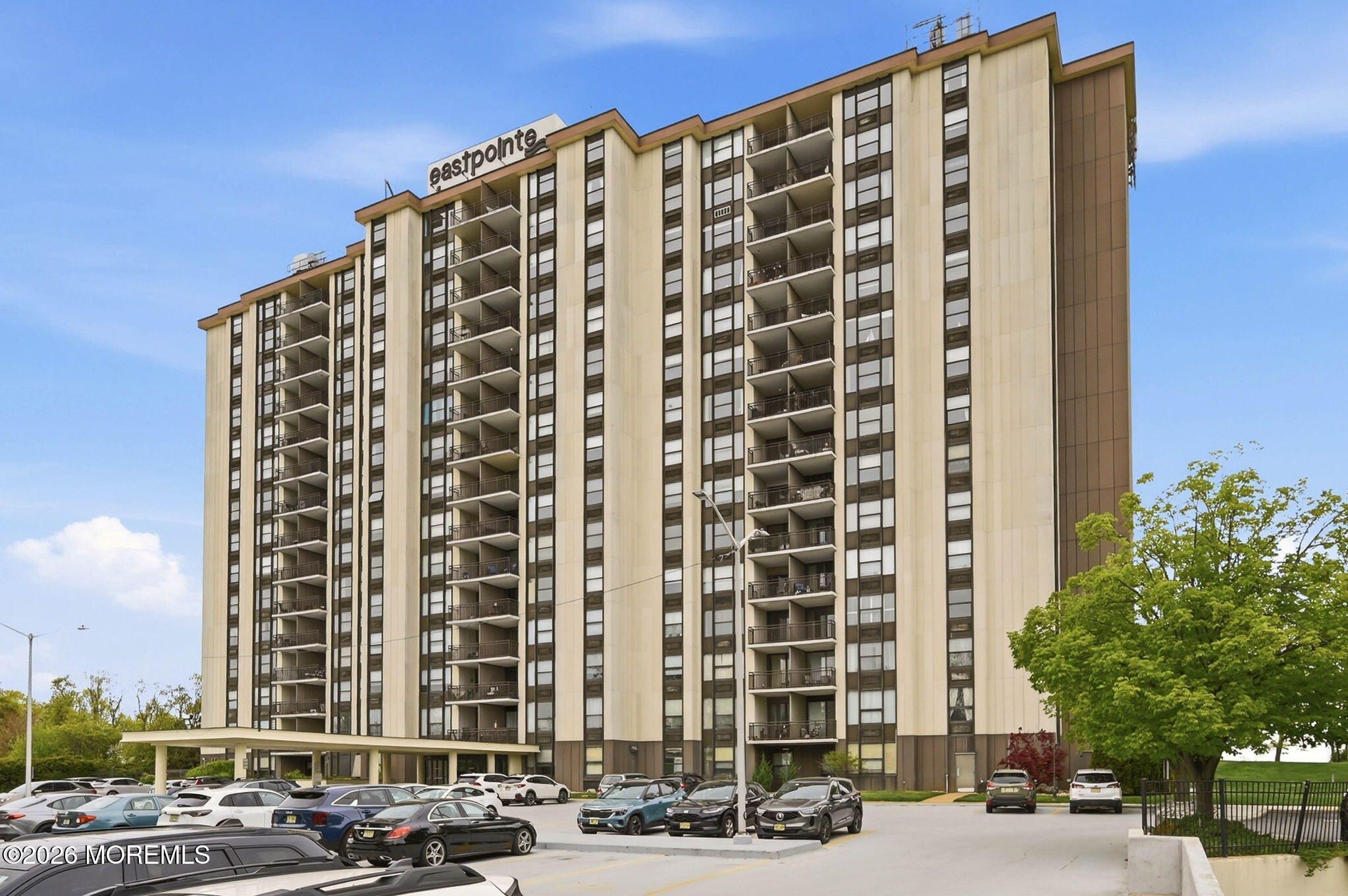 1 Scenic Drive 310