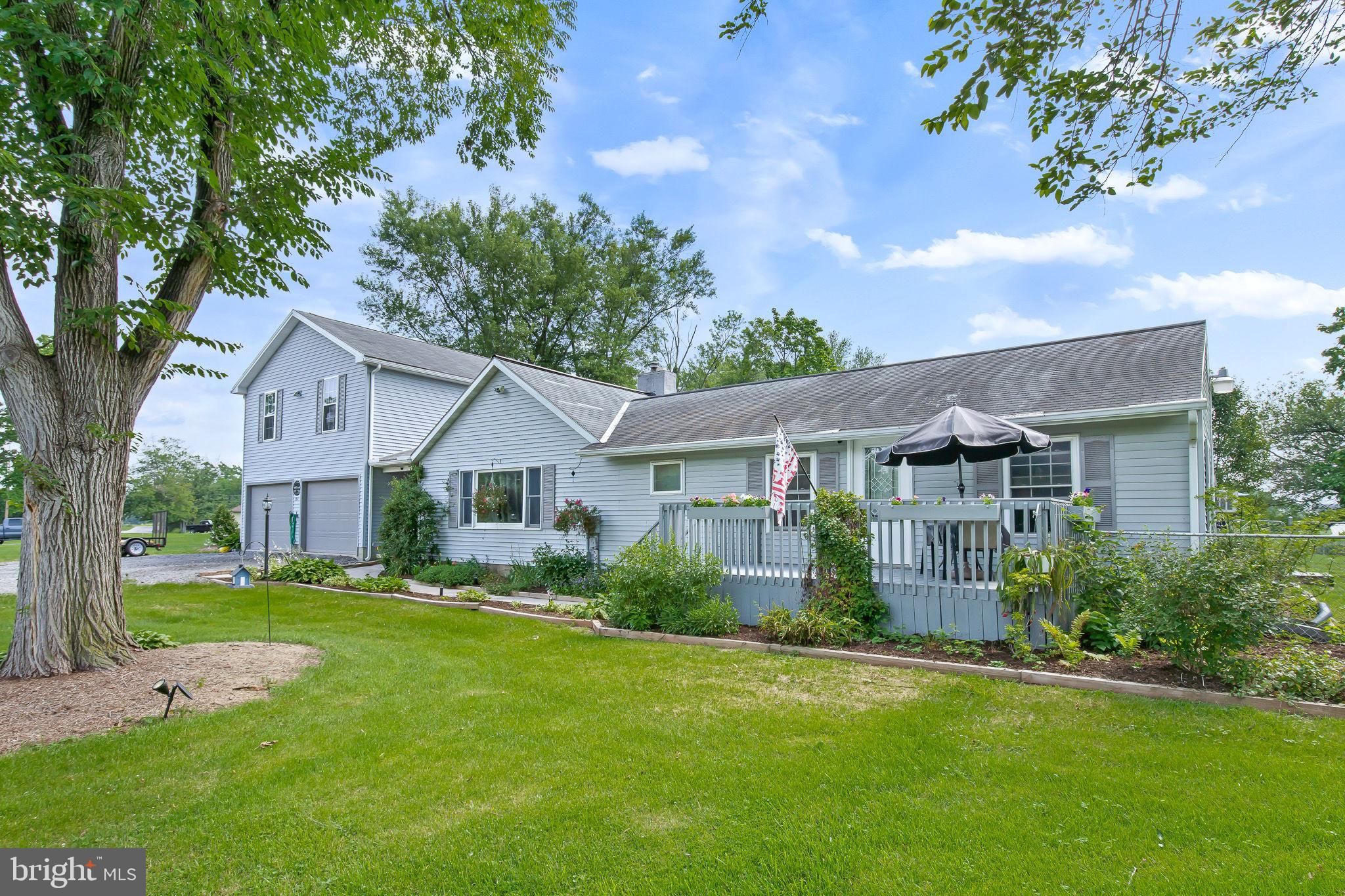 954 Kennedy Lane