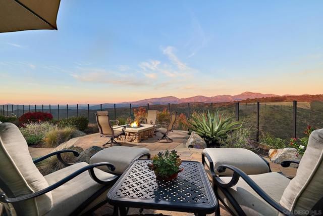 15792 Via Santa Pradera