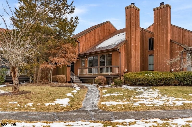 498 Auten Rd 4D