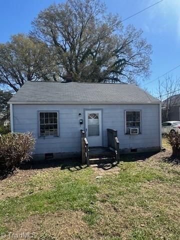 915 S English Street