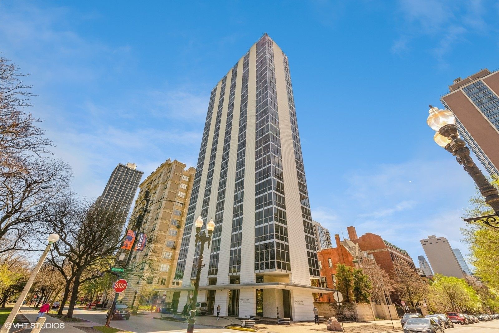 1555 N Dearborn Parkway 20D
