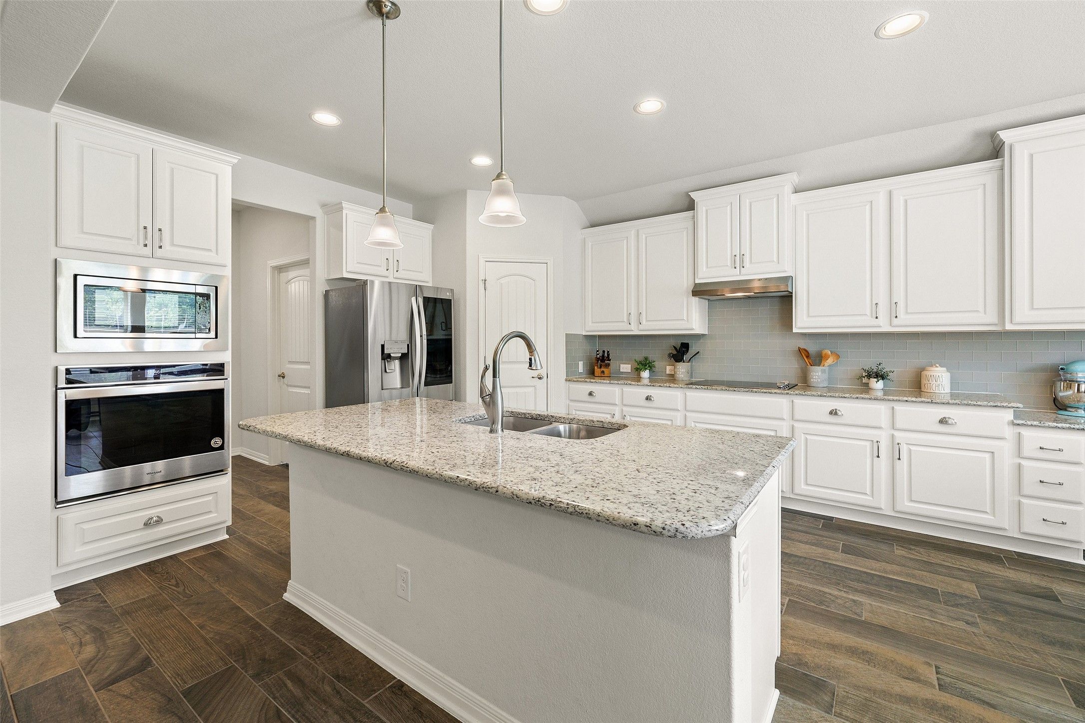 301 Double Eagle Ranch Drive