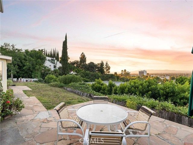 14577 Round Valley Drive