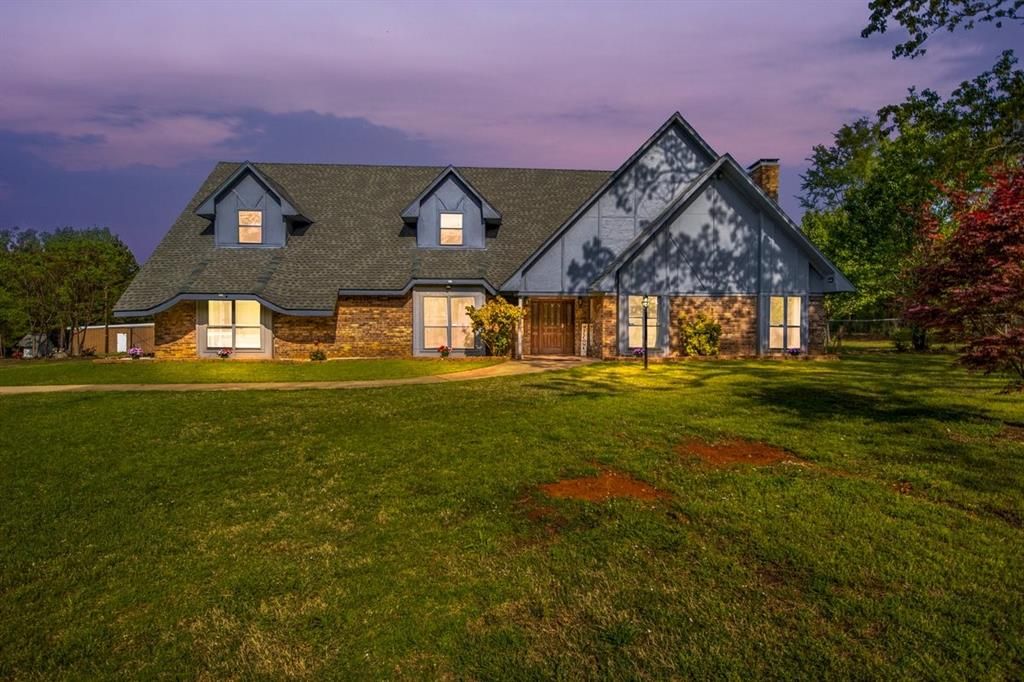 213 County Road 1407