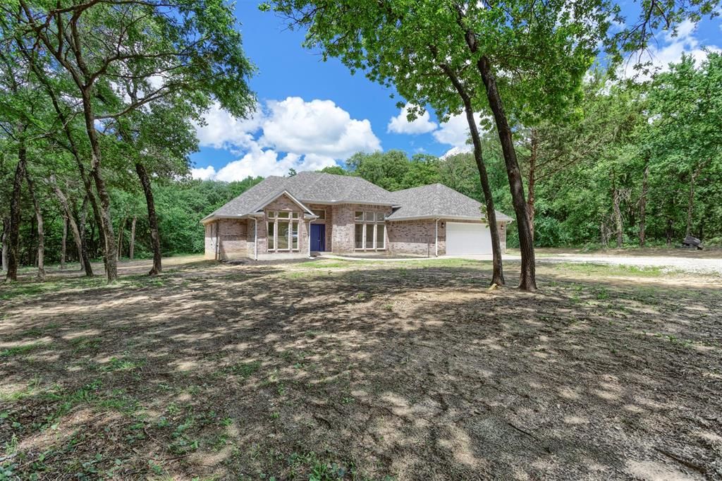 825 County Road 2255