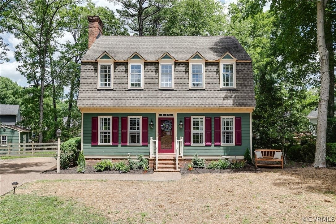 10502 Crowncrest Court