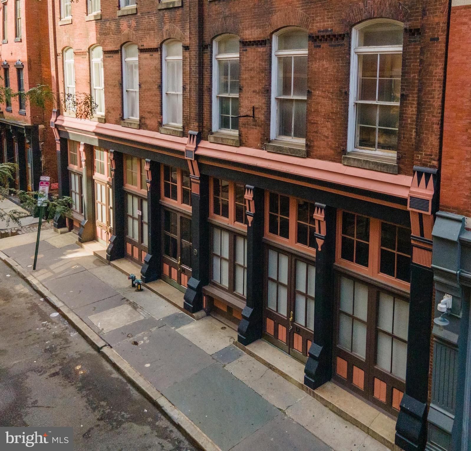 12 S Letitia Street 16 204