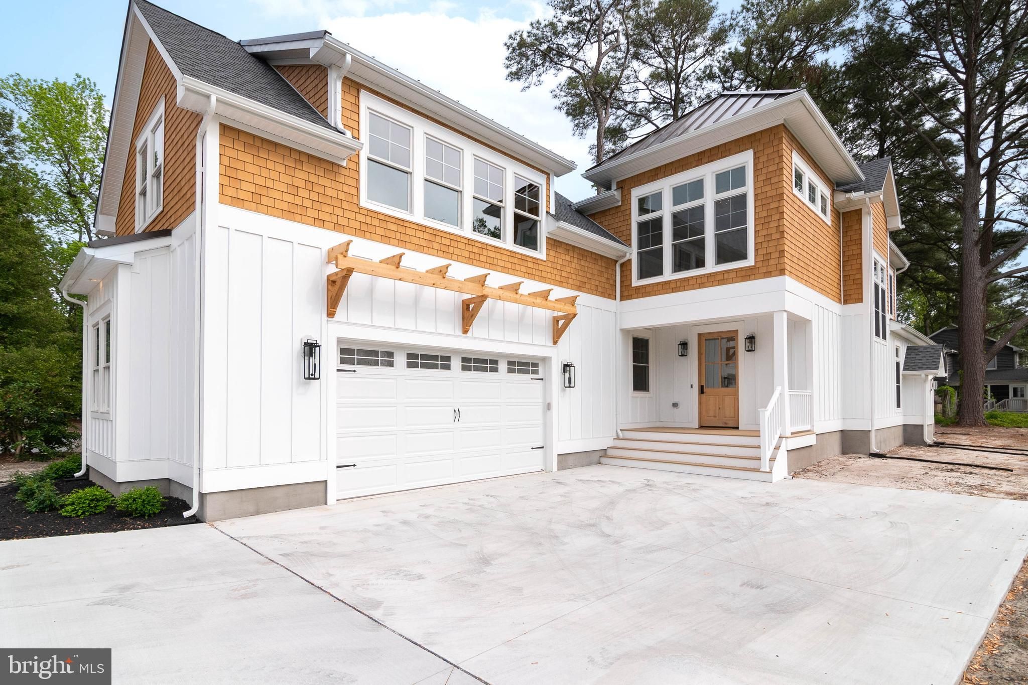 816 Garfield Parkway