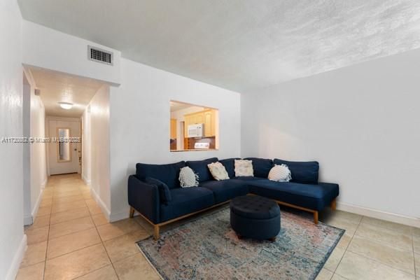 10036 Nw 35th Ave