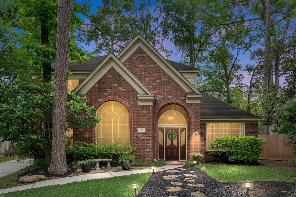 42 Firethorn Place