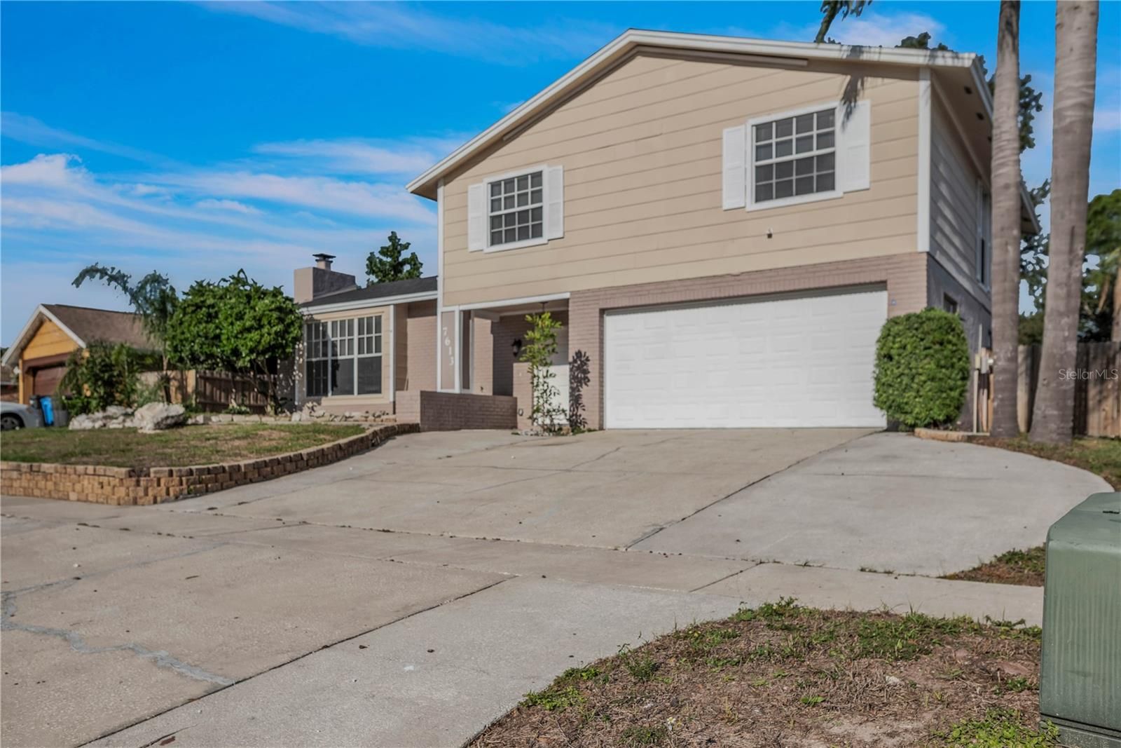 7613 Rustic Drive