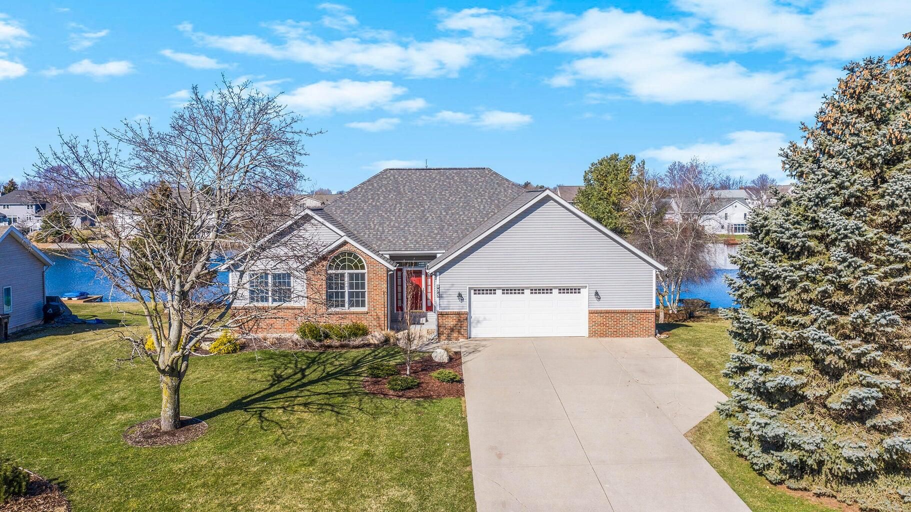 975 Bluff Lake Drive