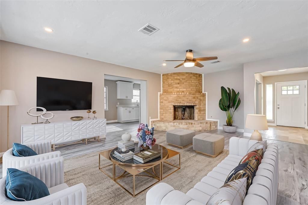 9407 Willow Meadow Drive