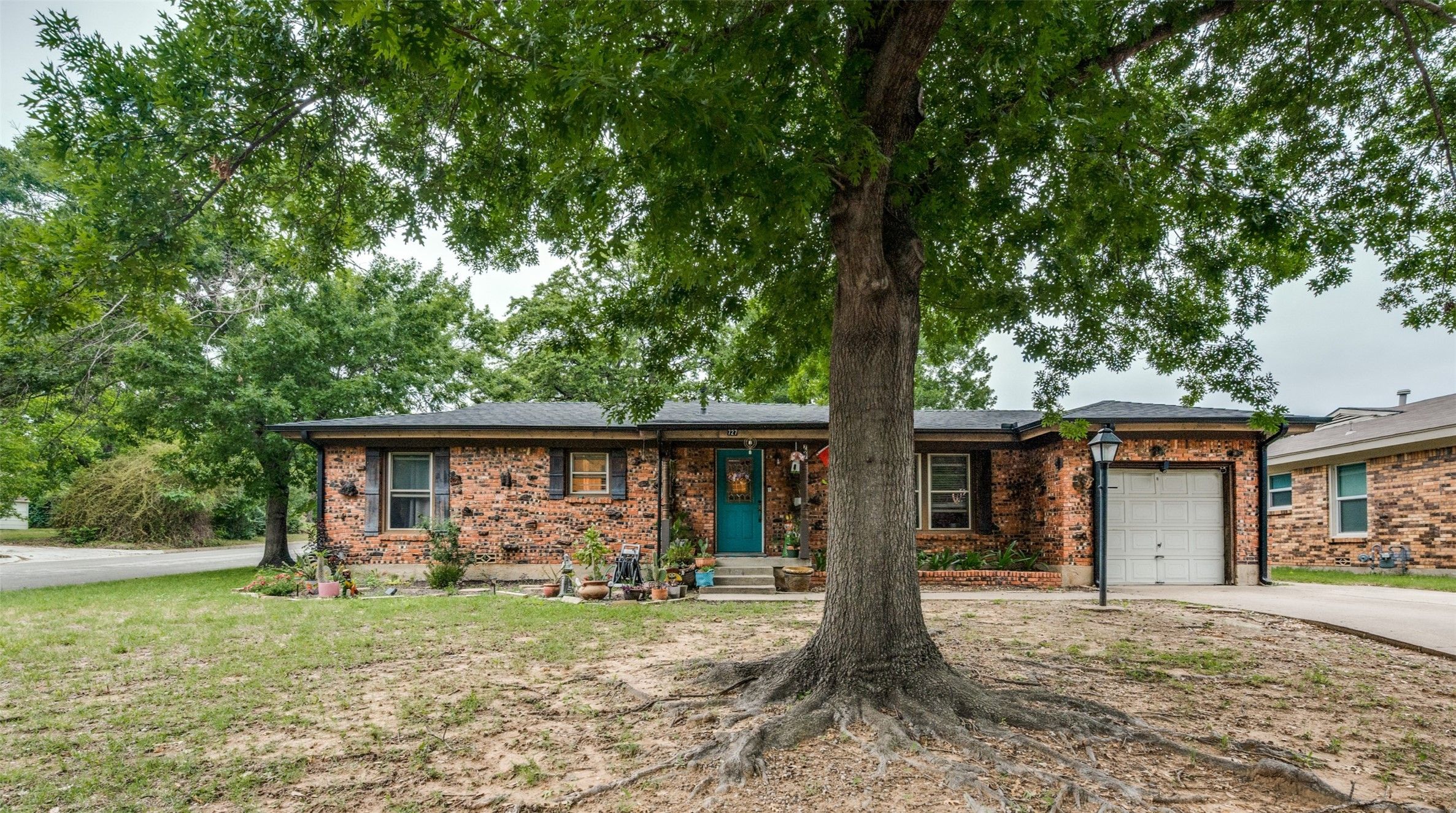 727 Norwood Drive