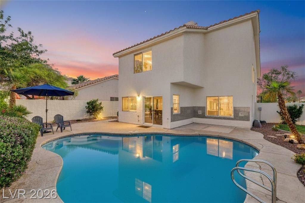 9520 Silver Frost Street