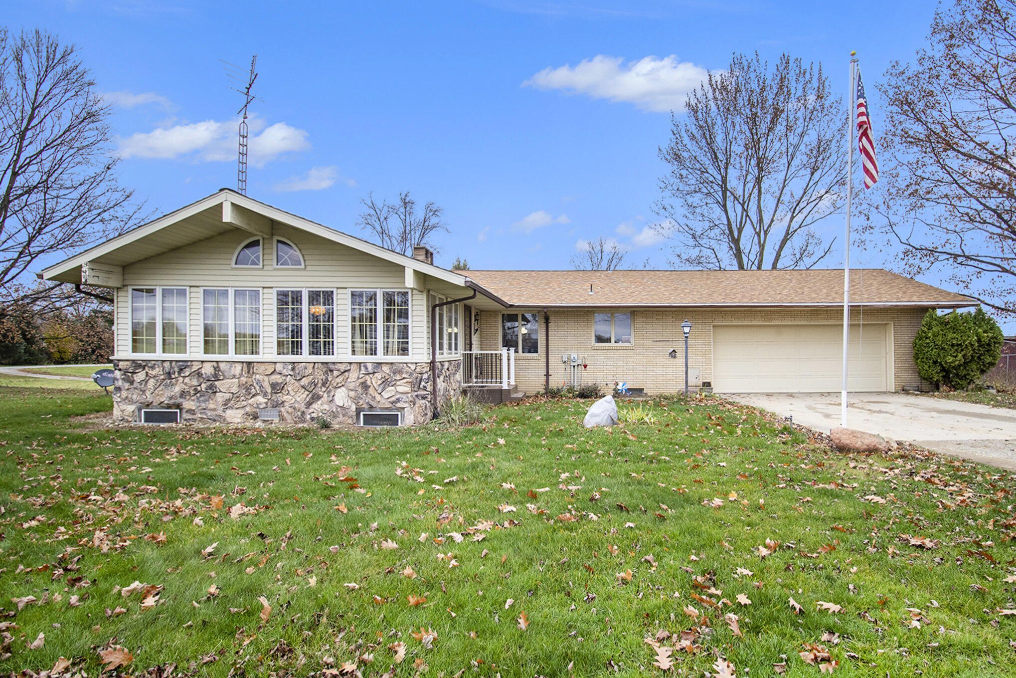 7349 E Main Street