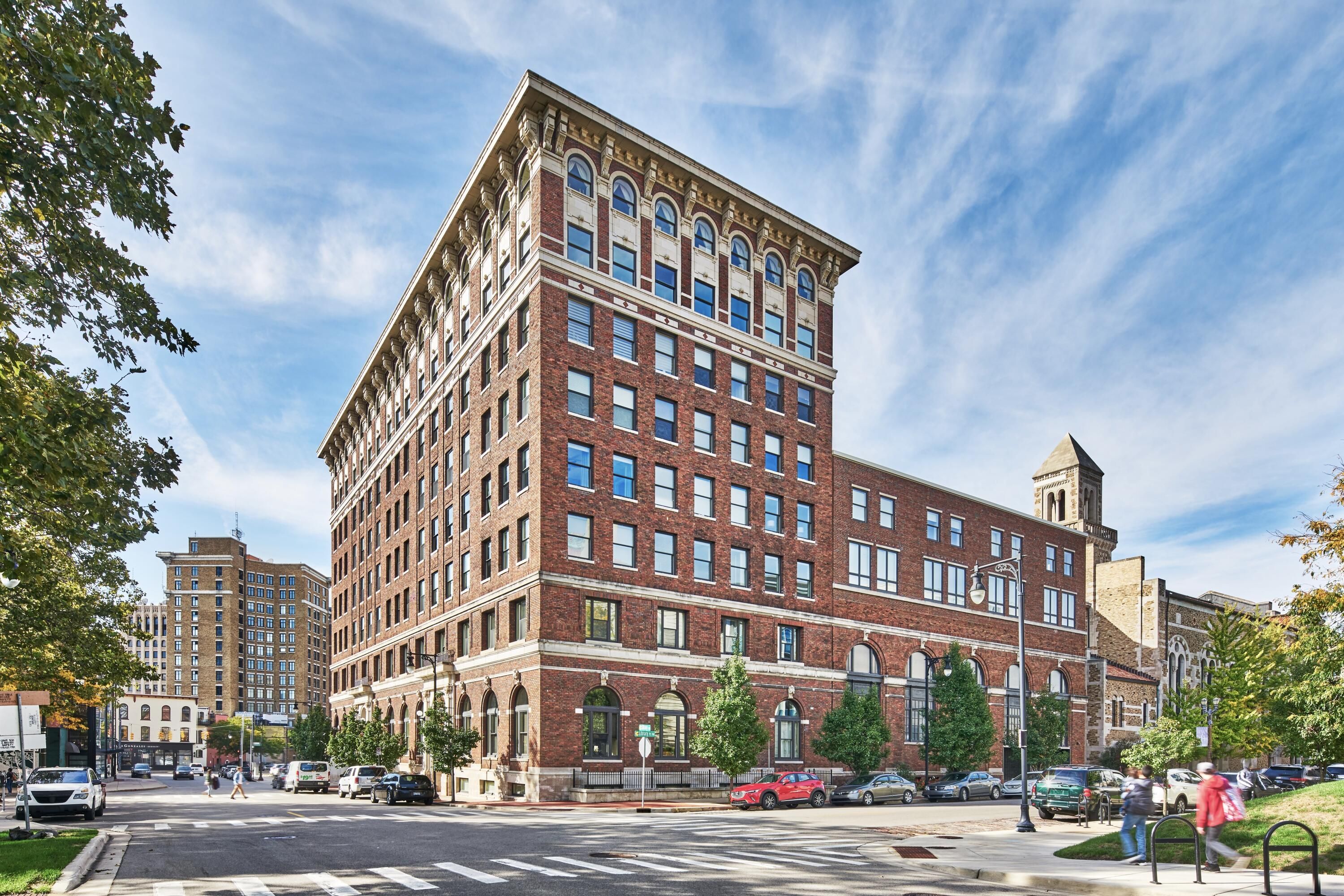 27 Library Street Ne 803