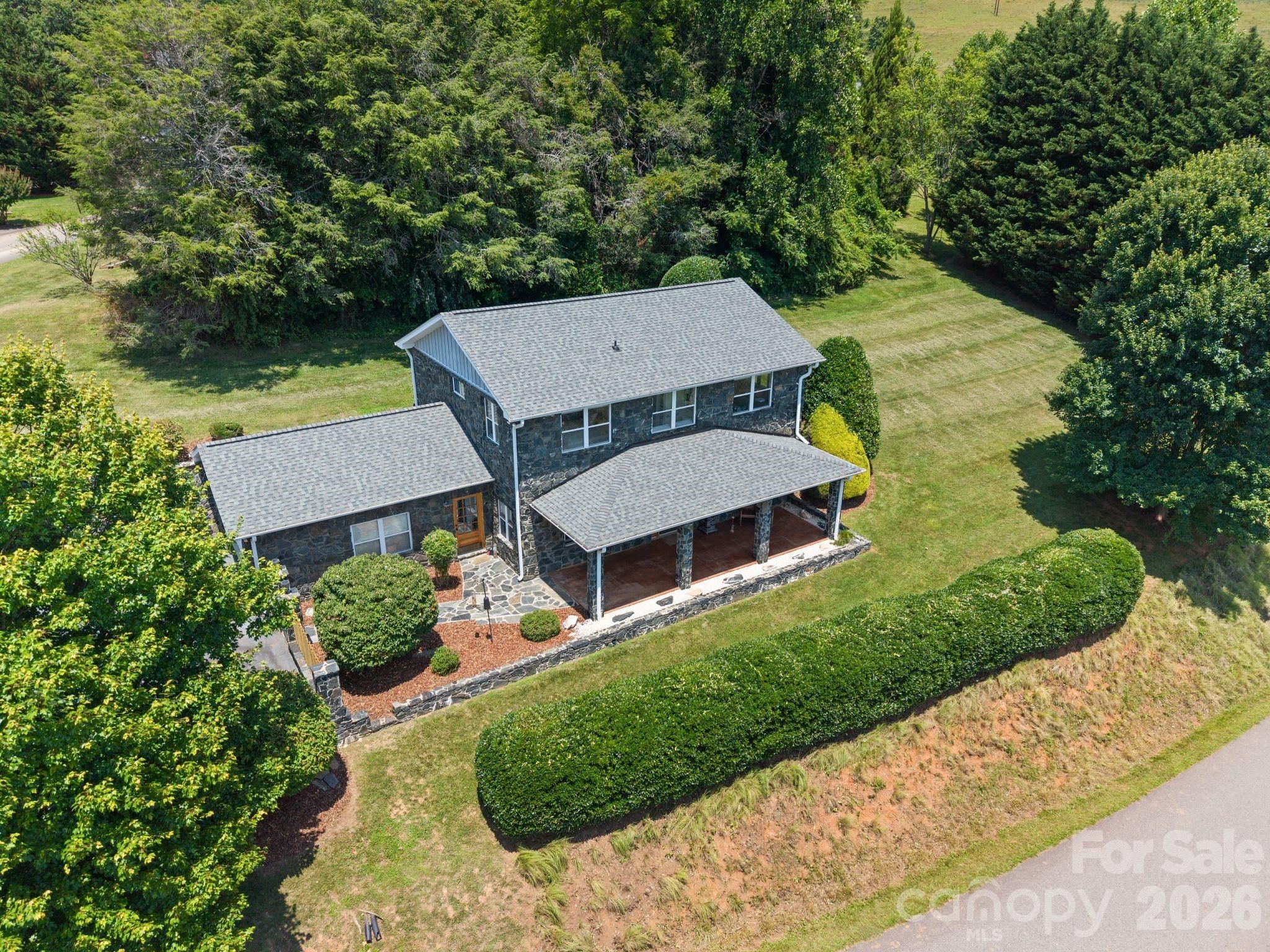 195 Oak Lane