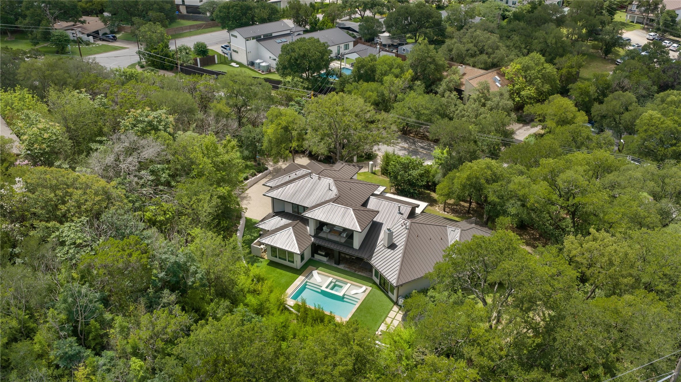 5103 Rollingwood Drive