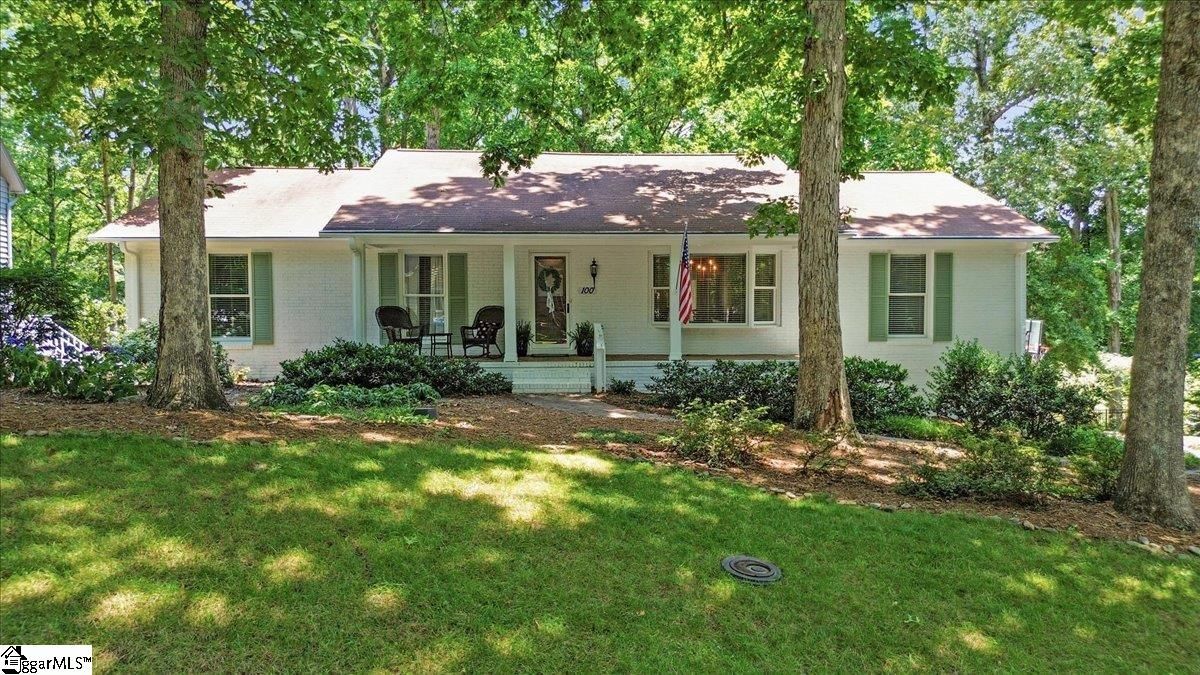 100 Whittlin Way