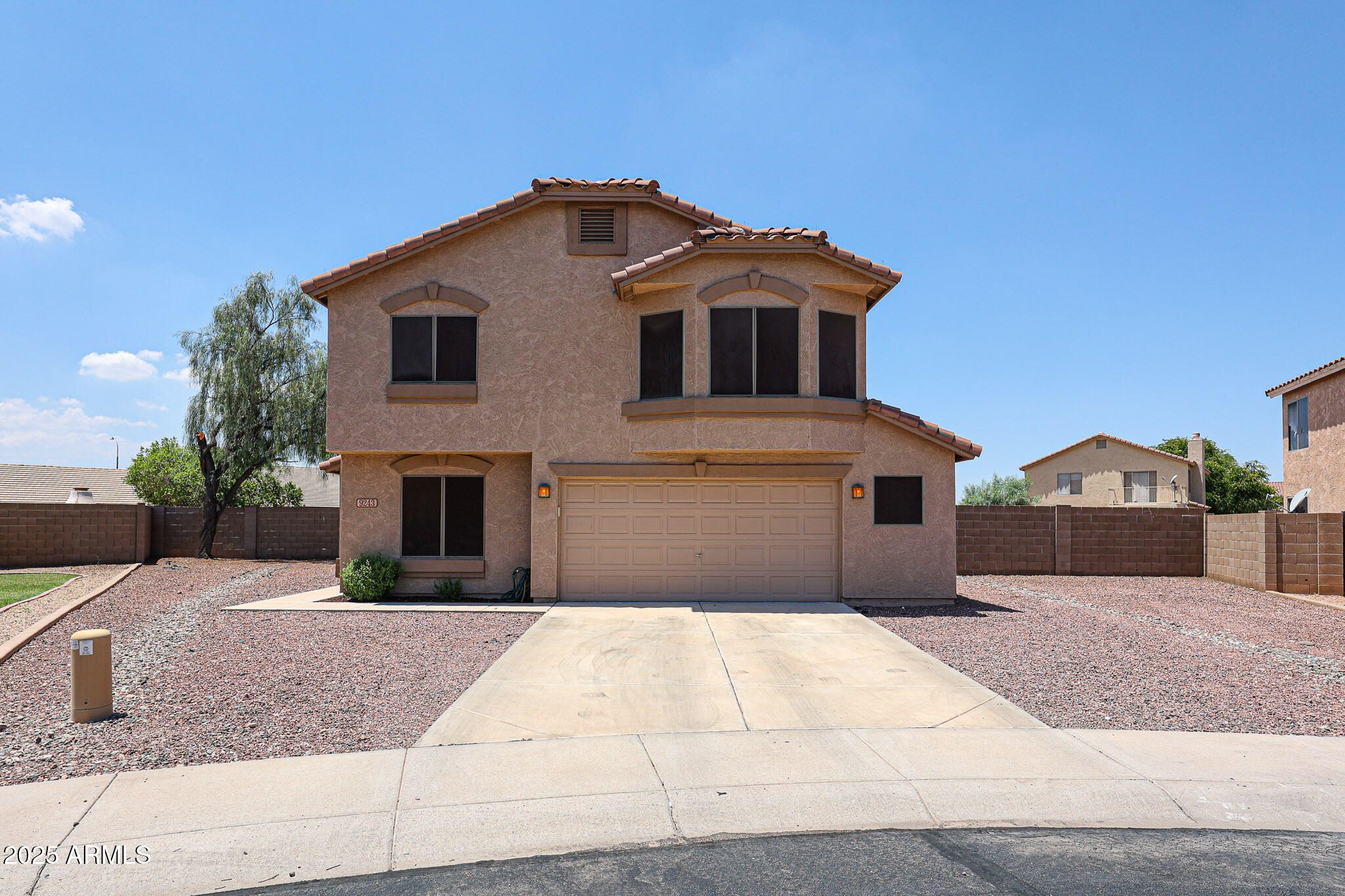9243 W Palmer Drive