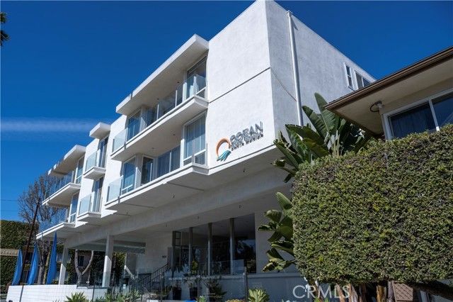 901 Ocean Avenue