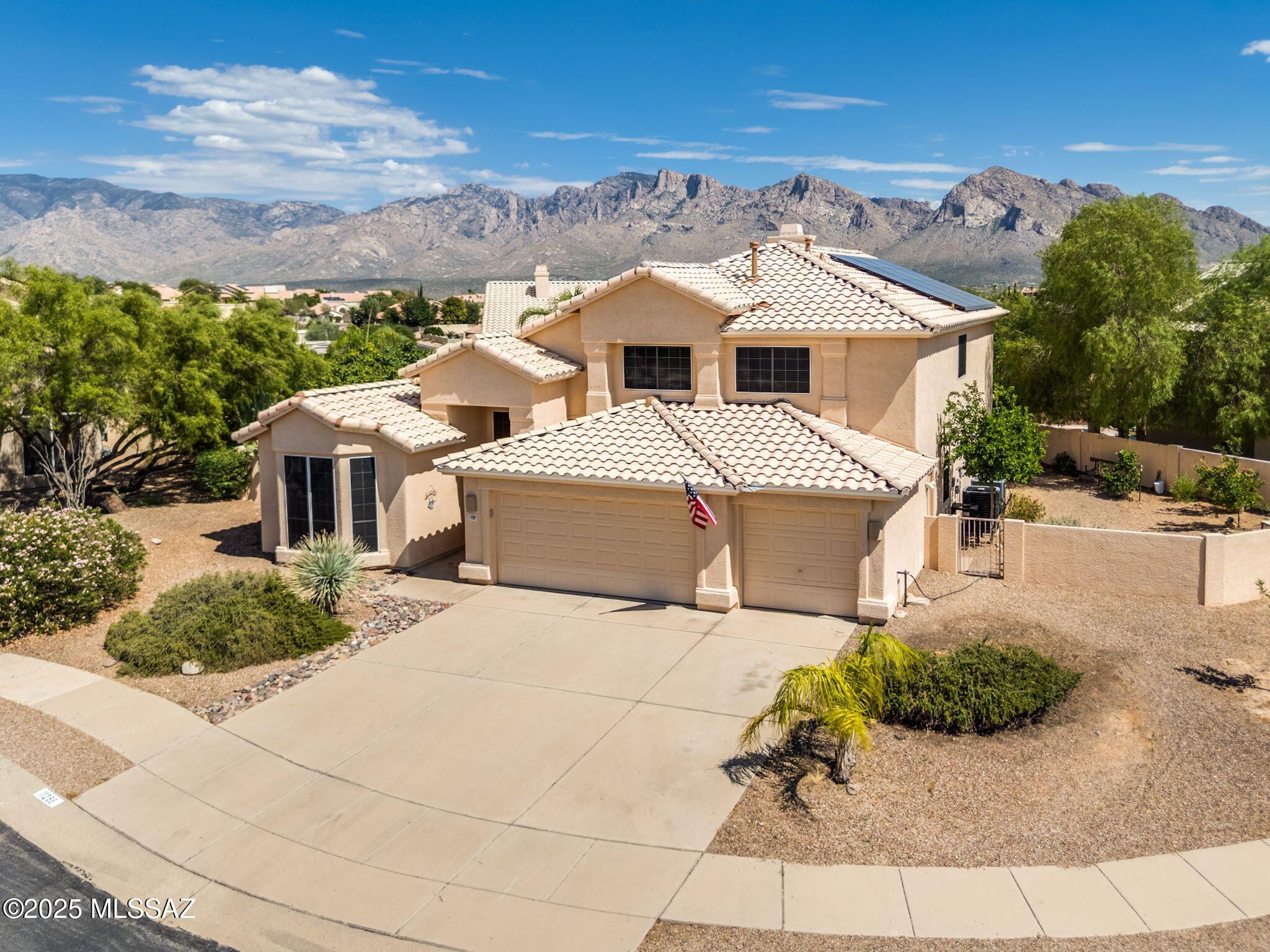 11268 N Running River Place