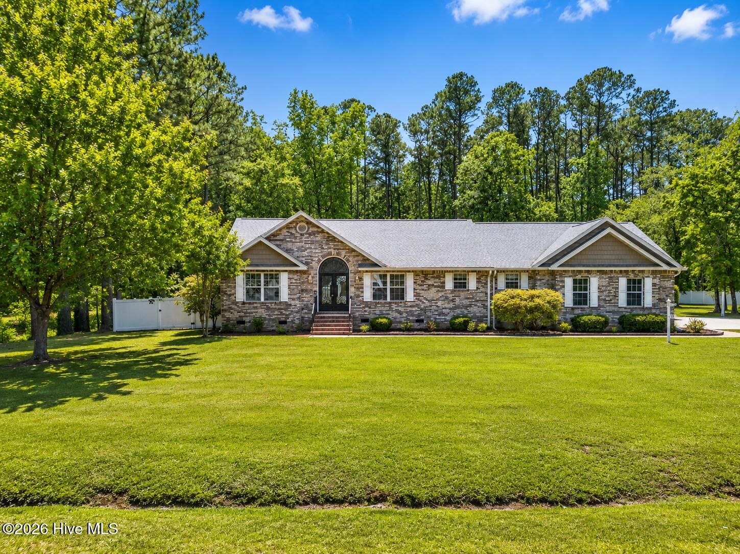519 Boundaryline Drive Nw