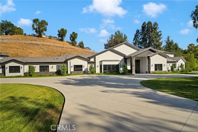 6006 Spring Valley