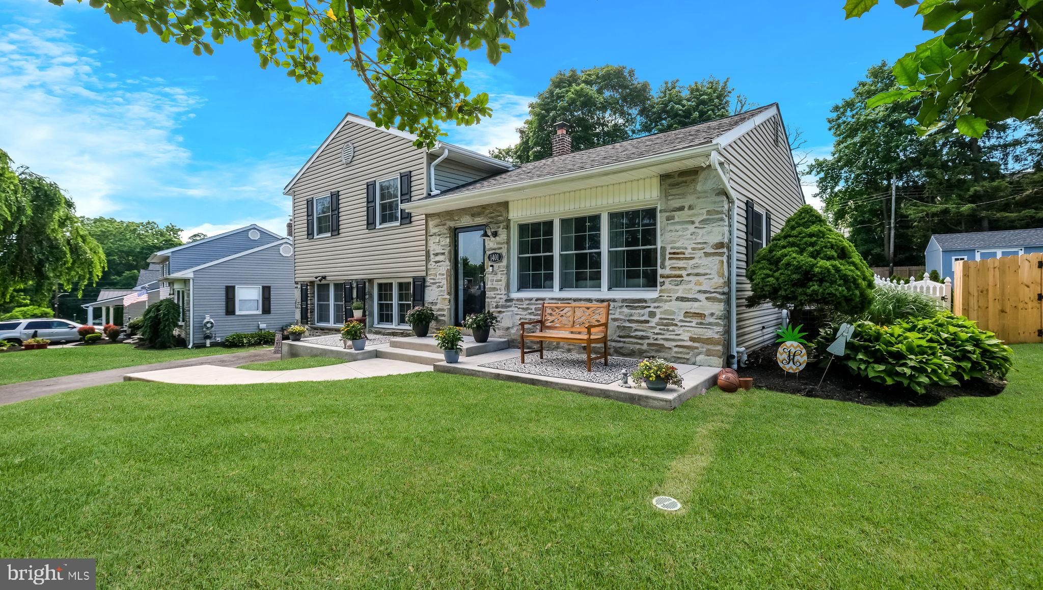 1401 Hi-view Drive