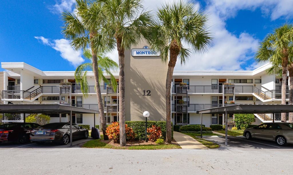 Circle Bay Yacht Club