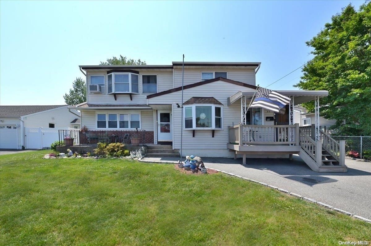 49 Vassar Lane