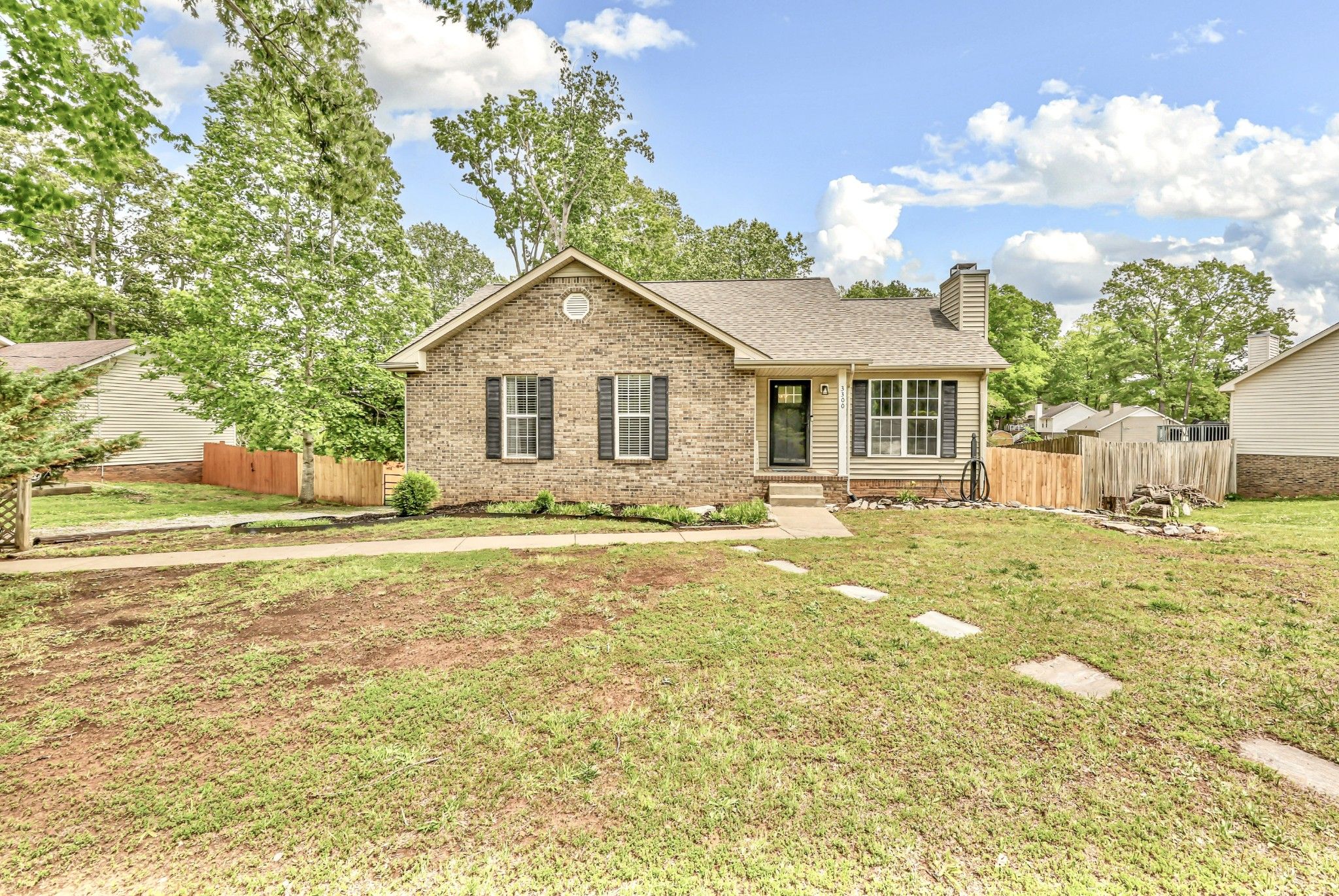 3300 Backridge Rd