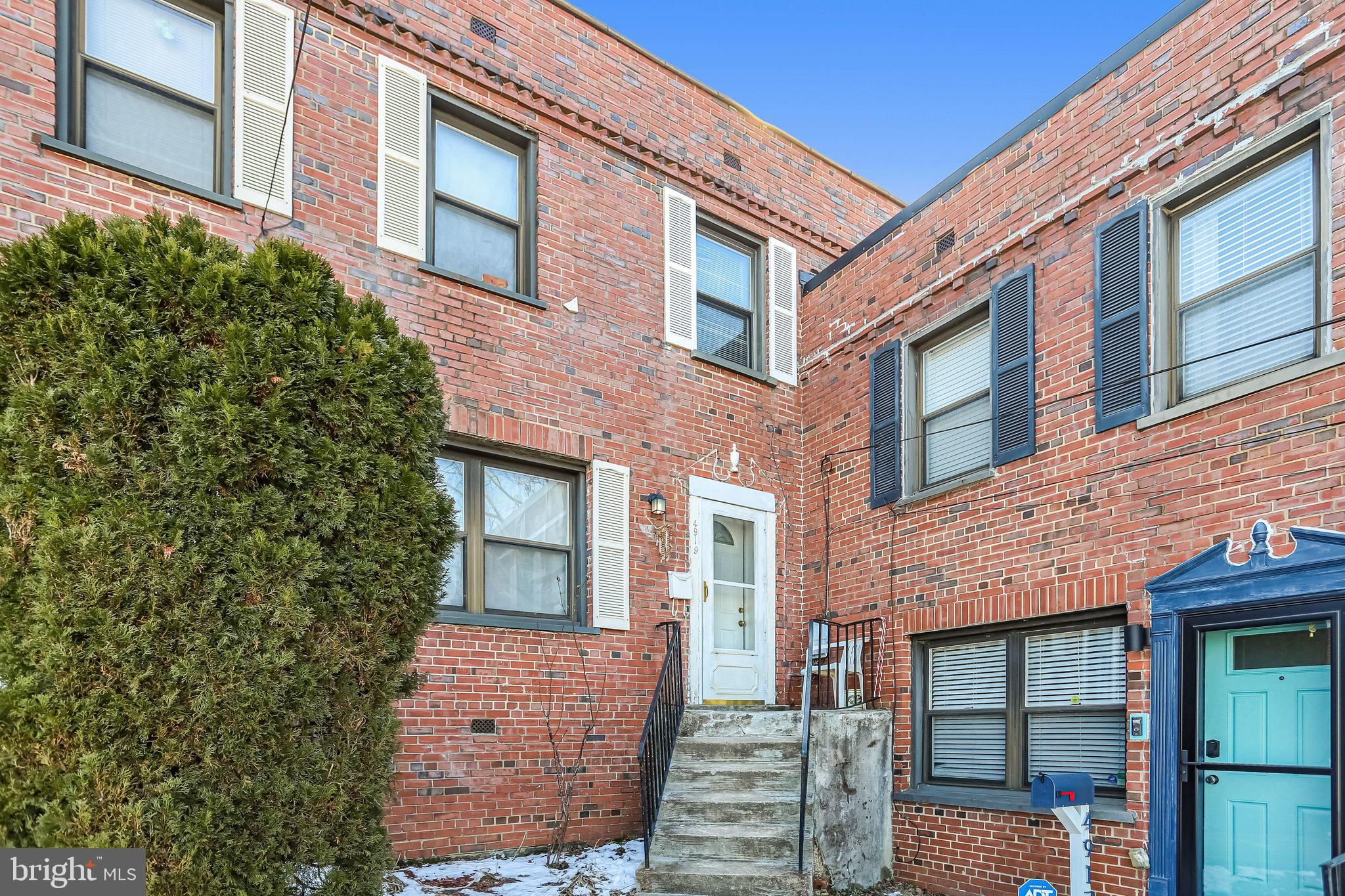 4919 Sheriff Road Ne