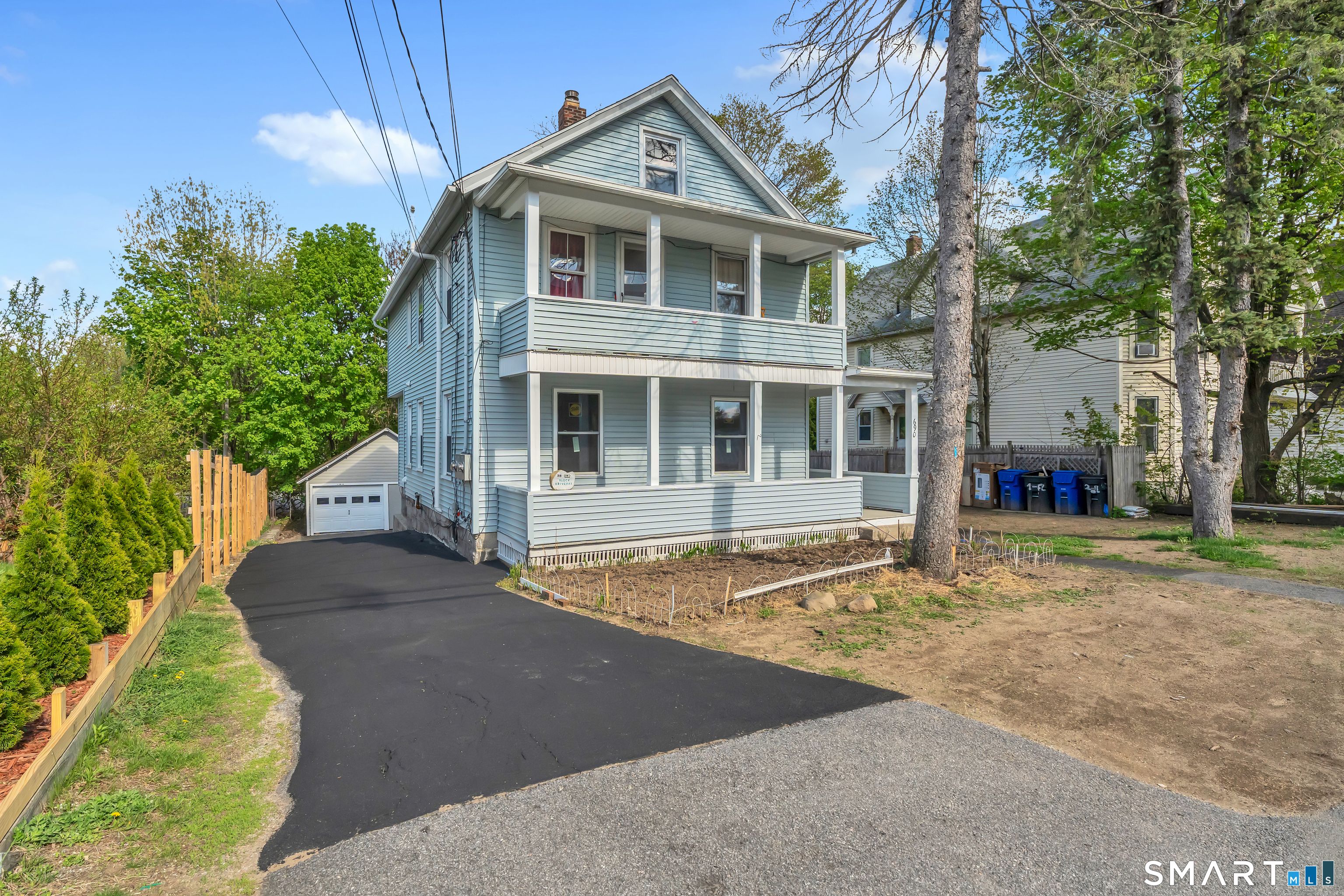 690 Prospect Street