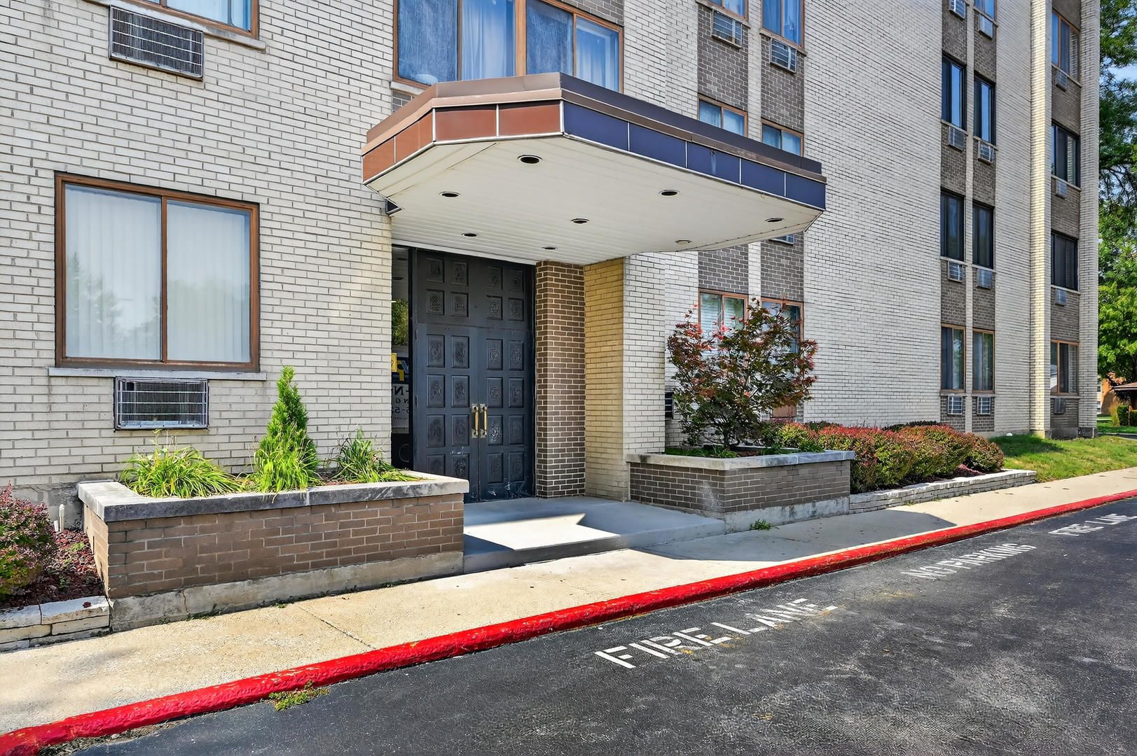 9720 S Pulaski Road 602