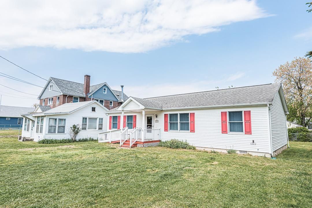 33 E Hudson Avenue and 35 E Hudson Avenue, Villas, 08251, New Jersey -  Villas, New Jersey | neighborhoods.com